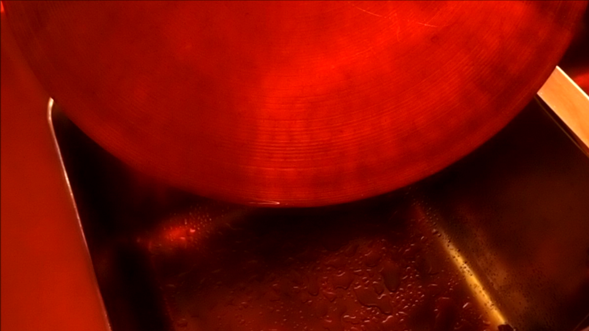 2021-01-28 Wasser in der Spüle II (On-Off) (Komposition, Recording, Foto)